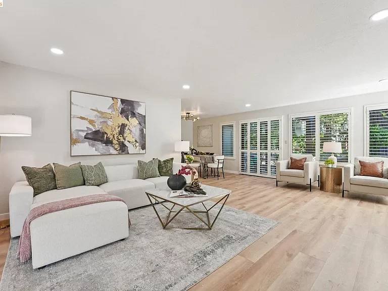 153 Rubicon Cir, Danville: listing photo 2