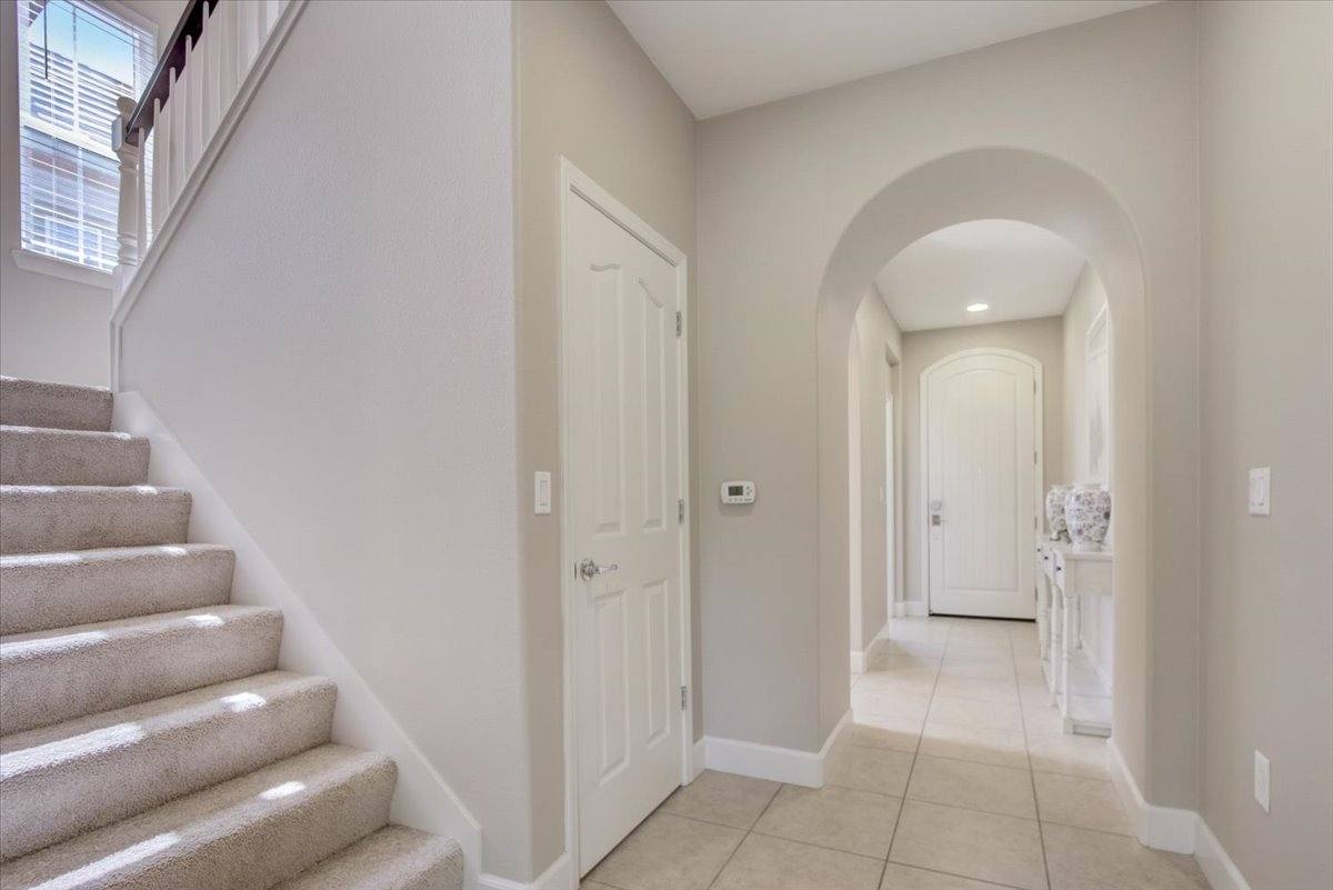 3680 Edgecomb Ct, Dublin: listing photo 5