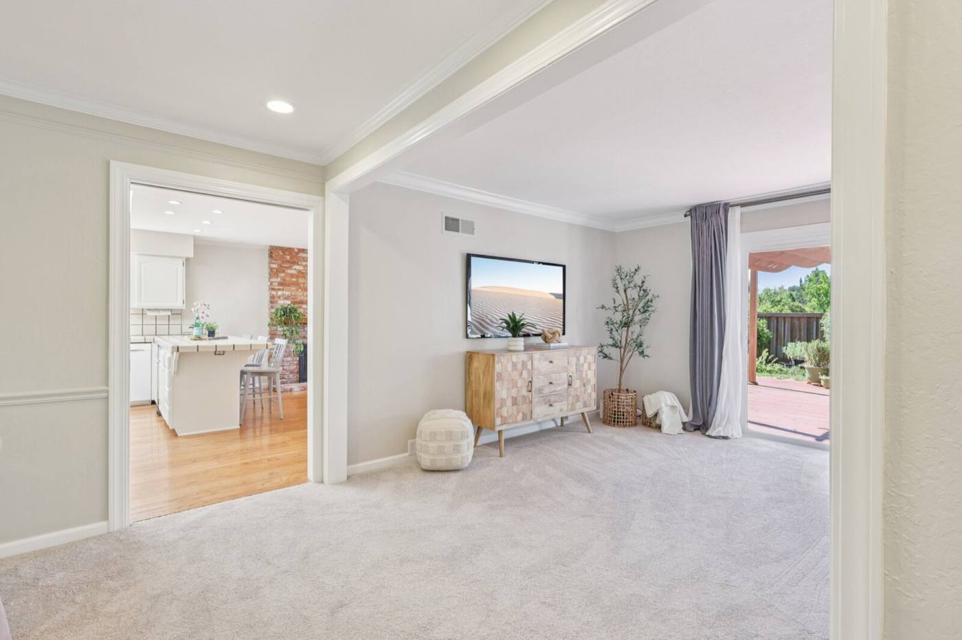 415 Blue Ridge Dr, Martinez: listing photo 4