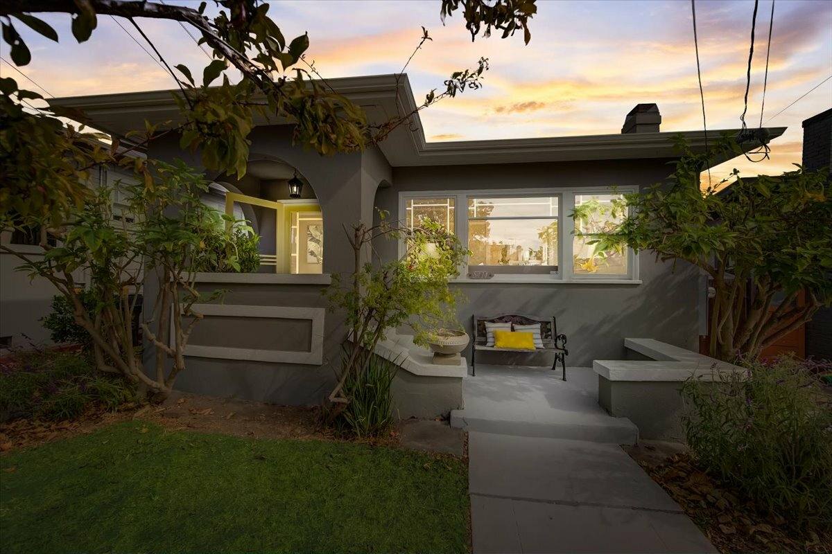 5414 Hillen Dr, Oakland: listing photo 2