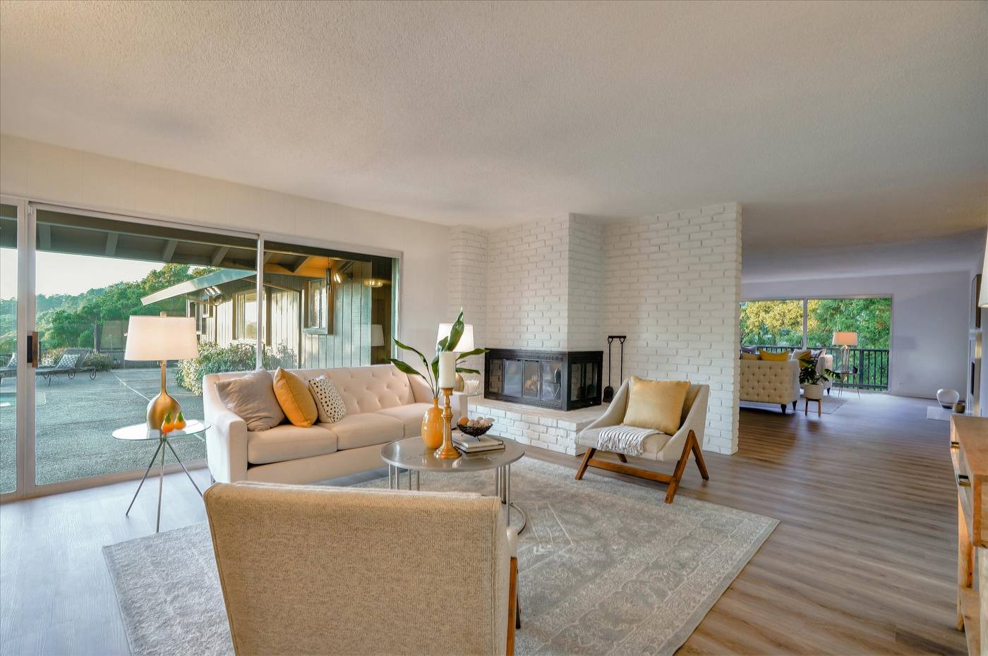 5881 Balmoral Dr, Oakland: listing photo 4