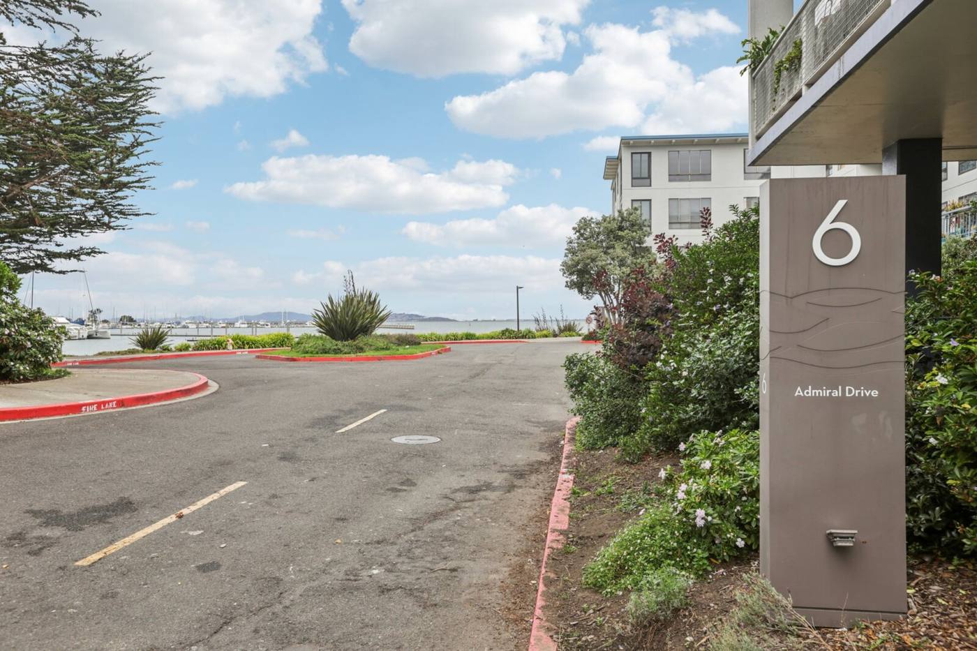 6 Admiral Dr #382, Emeryville: listing photo 2