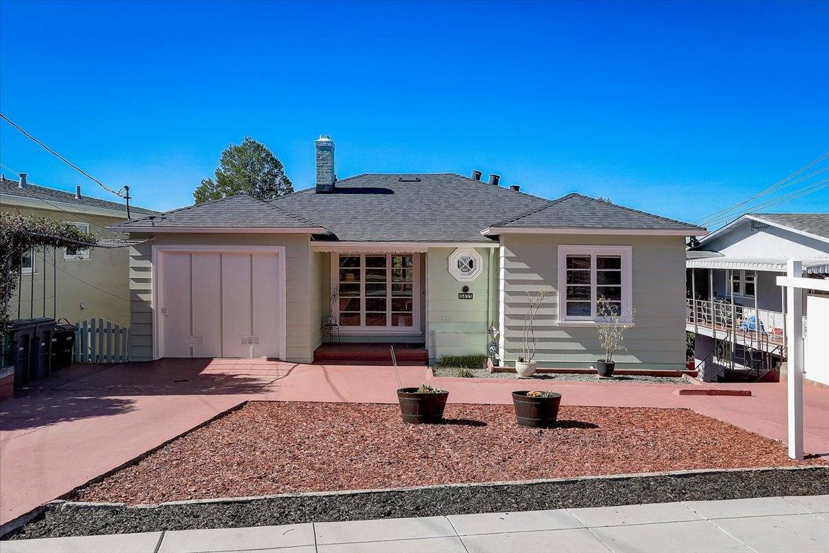 6431 Outlook Ave, Oakland: listing photo 3