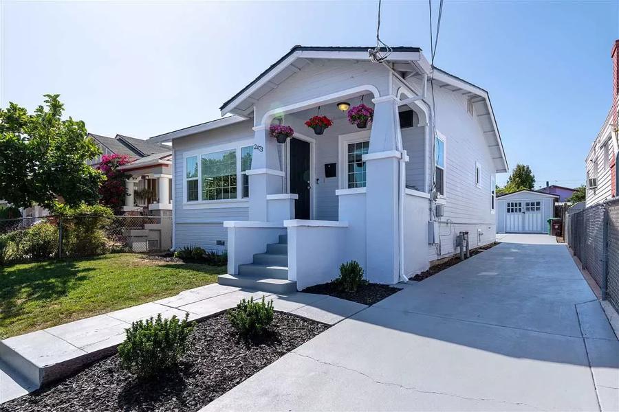 2473 68th Ave, Oakland, CA 94605