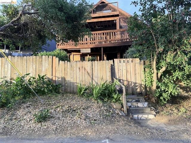 4432 Harbor View Ave, Oakland, CA 94619