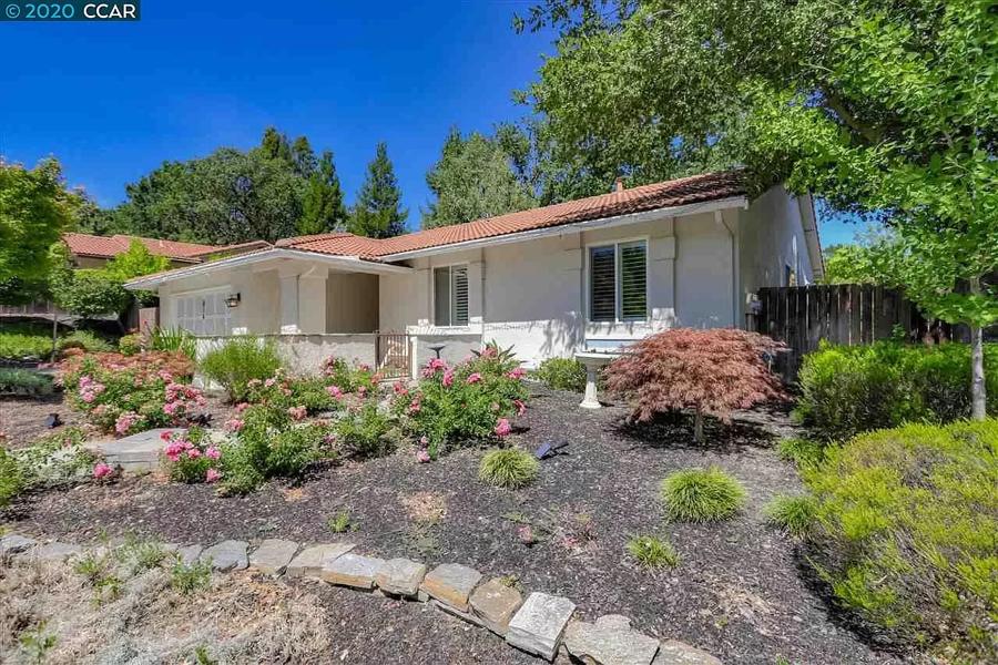 516 Webster Dr, Martinez, CA 94553